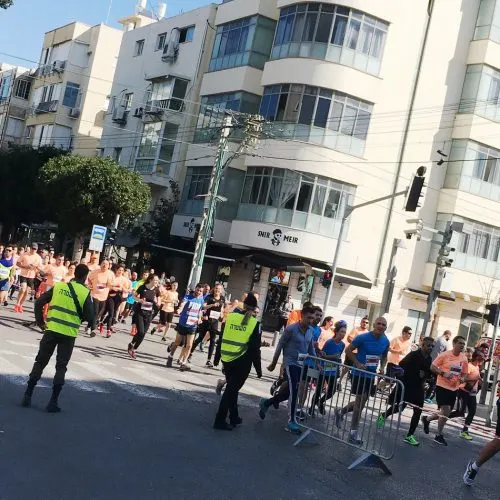 Medical Health Marathon A runner in a marathon — sports-medicine advice