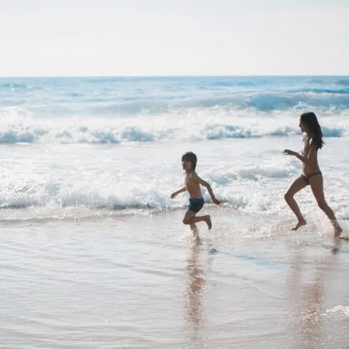 travelling children israel medical advice A child travelling in Israel — paediatric travel-health advice